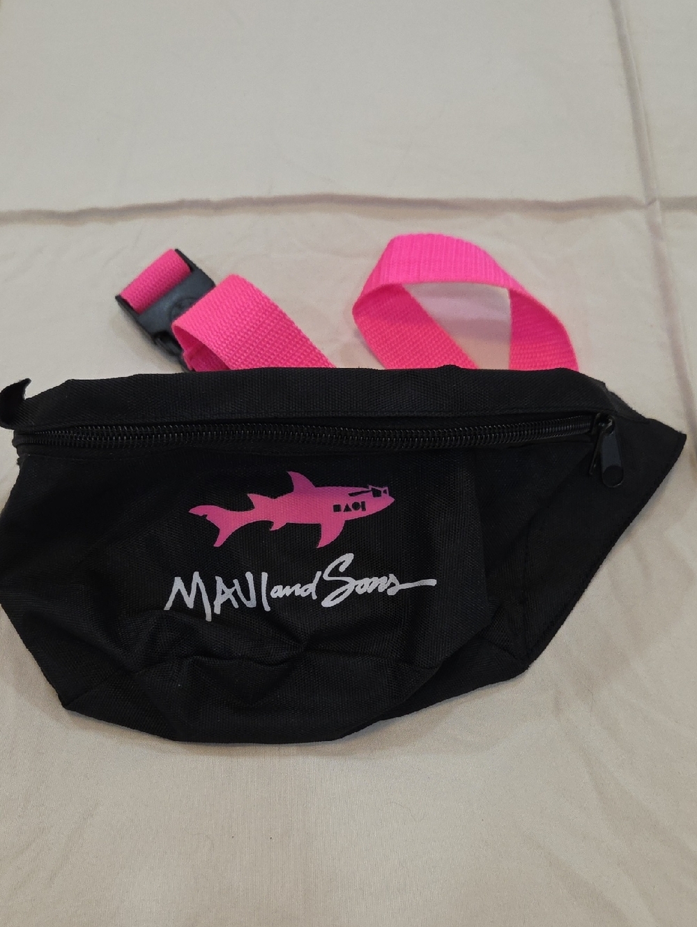 Maui and Sons Black Crossbody Waist Bag with Hot Pink Strap